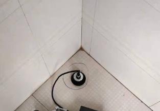 积石山卫生间漏水维修之 loft 夹层储藏室毗邻暗管渗水哪家好，推荐诚匠小爱修缮